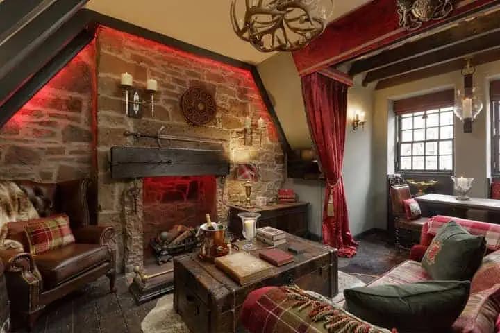 Atmospheric living space inside The Outlander Lodge in Edinburgh.